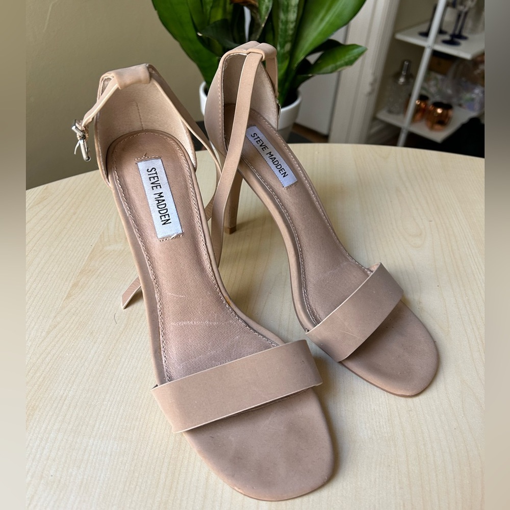 Steve Madden Nude Heels